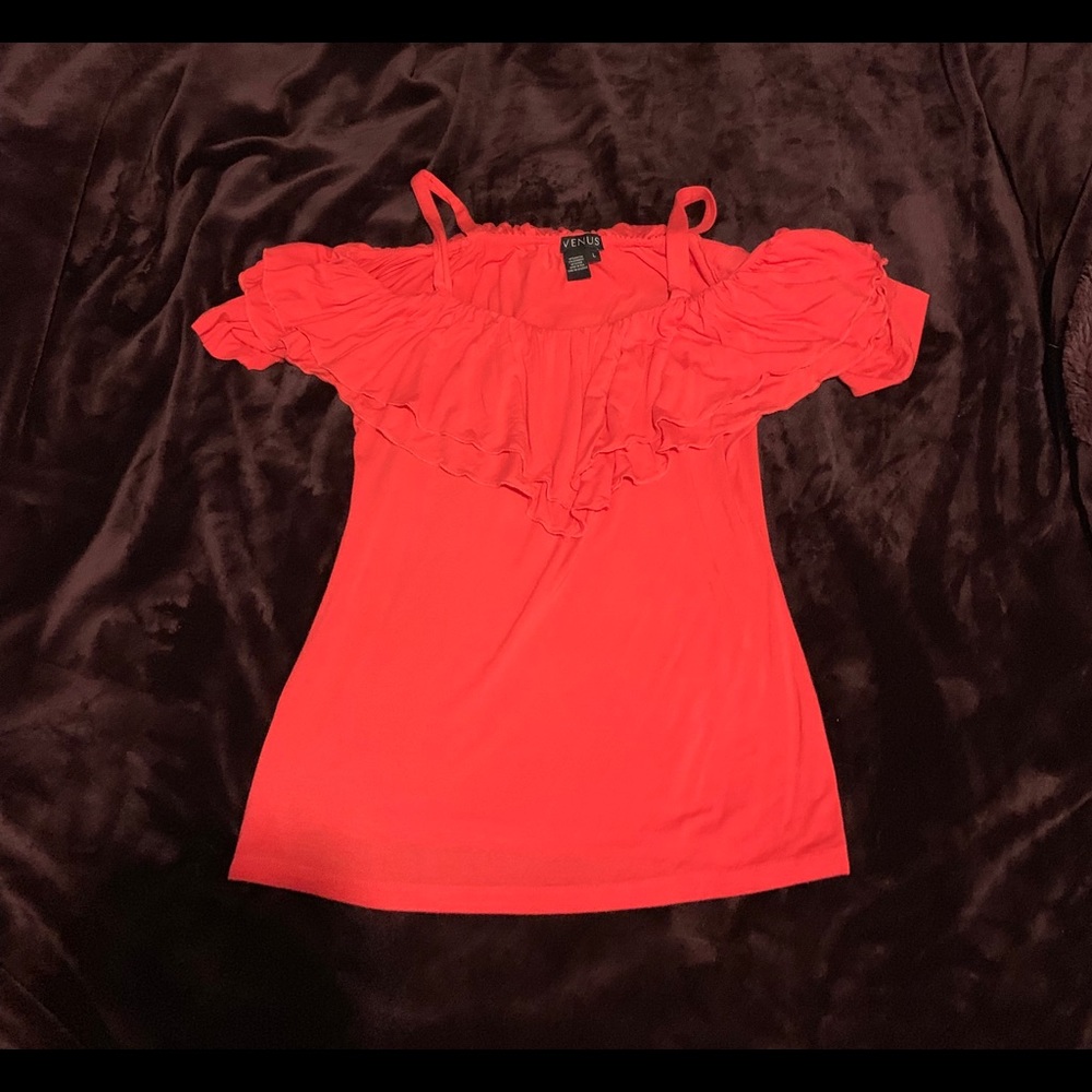 Venus Cold Shoulder Top size Large